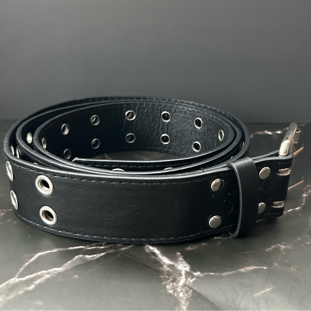 Women's Black Double Prong Leather 53” Belt - Picture 2 of 4